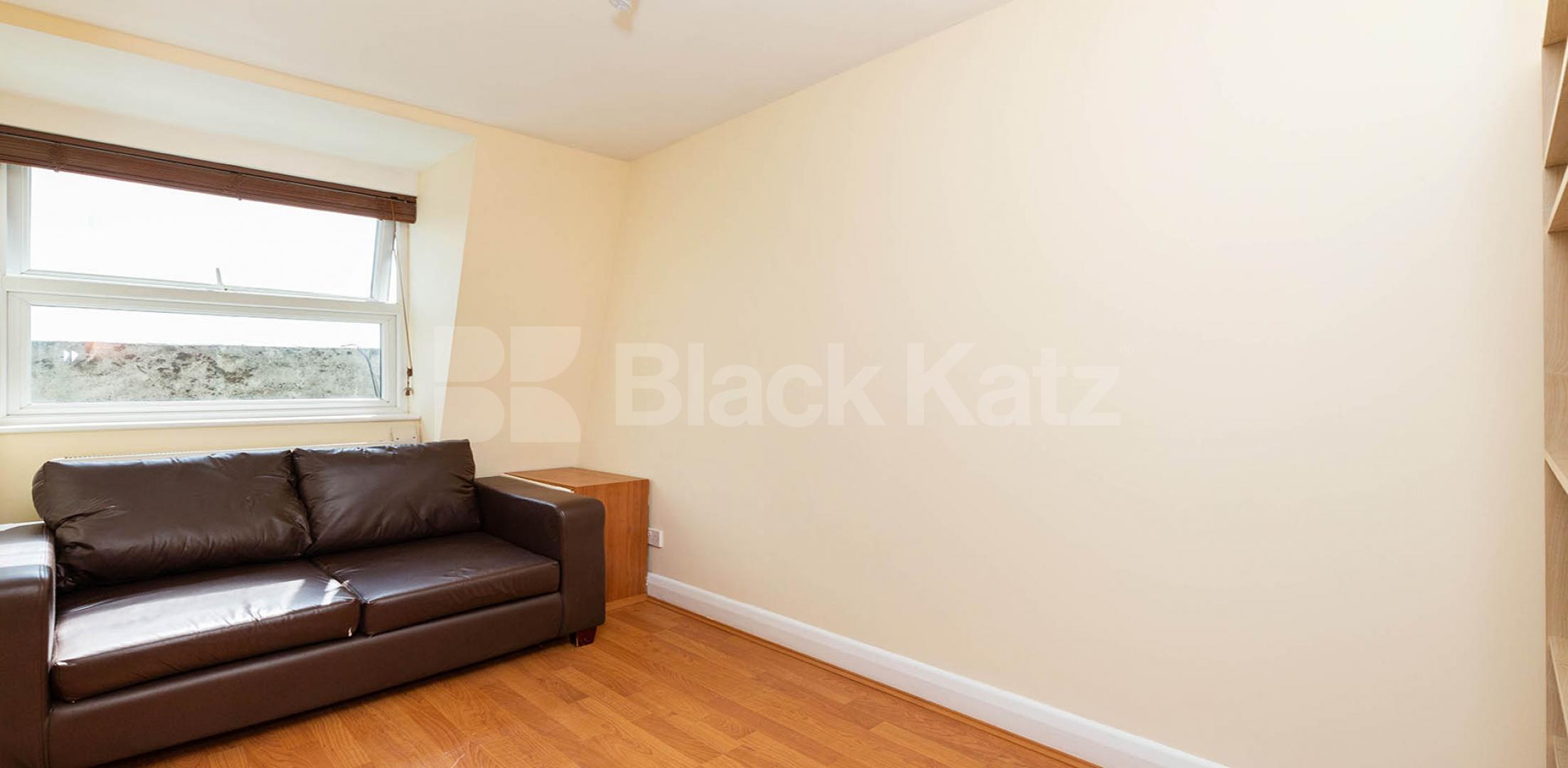 			1 Bedroom, 1 bath, 1 reception Flat			 Hercules Street, HOLLOWAY 